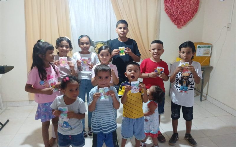 Niños en actividad de la Iglesia del Nazareno de Aguachica